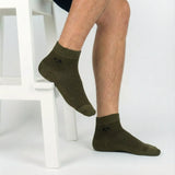 Men’s Daily Essential Ankle Socks – Geometric Wolf Edition