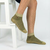 Men’s Daily Essential Ankle Socks – Geometric Wolf Edition