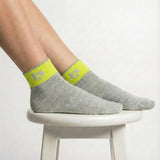 Men’s Contrast Cuff Ankle Socks – Geometric Wolf Edition