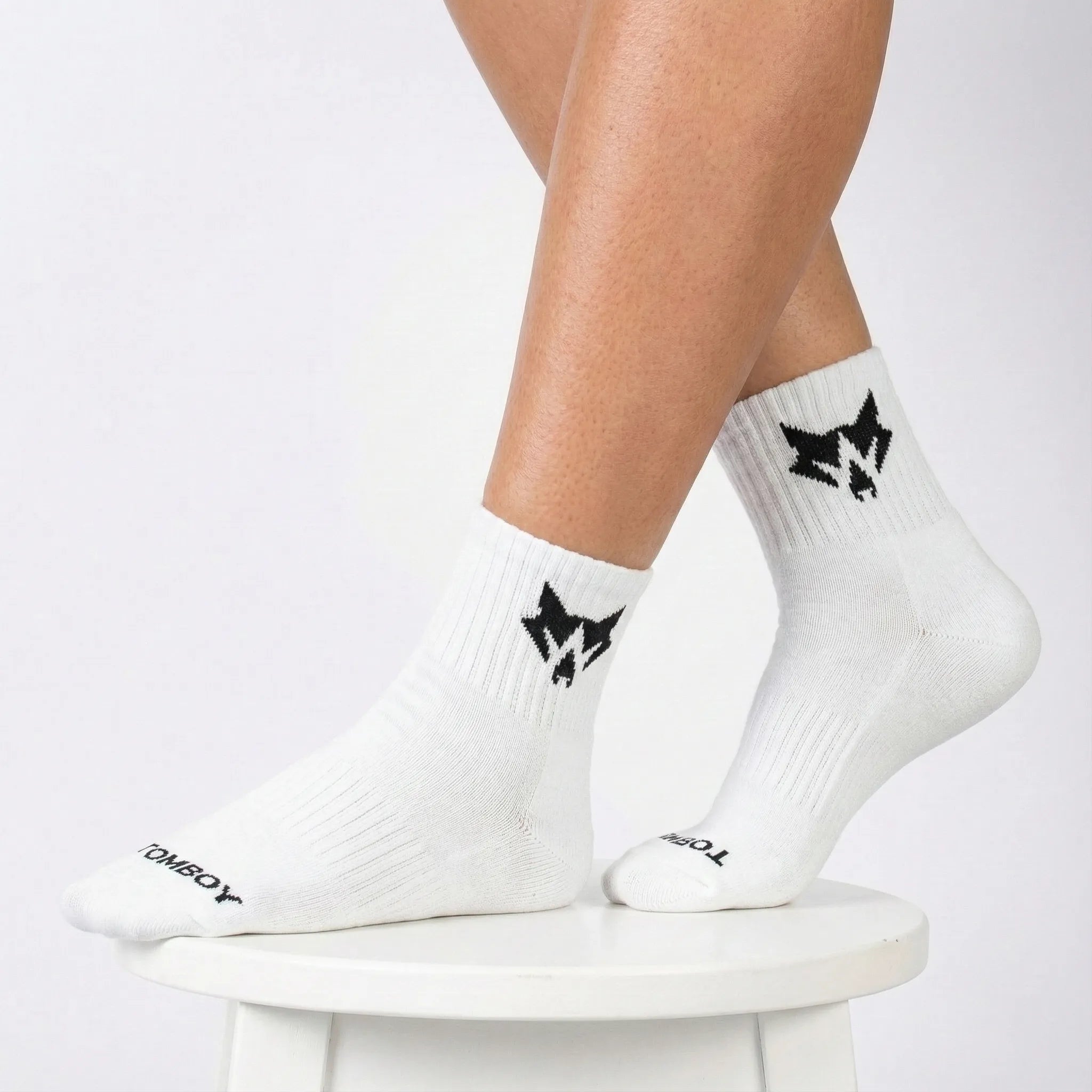 Men’s Sport Stripe No Show Socks – Geometric Wolf Edition